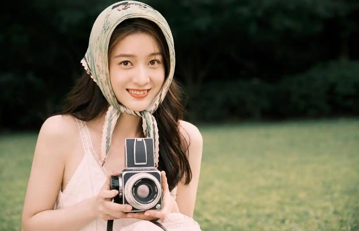 清纯可爱,甜美迷人的#张雪迎# 雪肤玉貌,青春靓丽,冰清玉洁,亭亭玉立