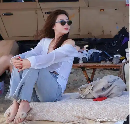 演员朱珠的爆火之路以及她生命中爱过的4个重要男人