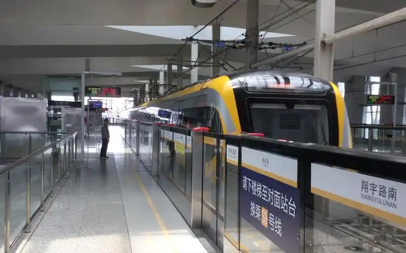 【南京地铁】【三车交汇】s9号线小柠005006出站,021022与s1号线