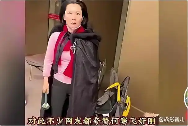 60岁何赛飞被称老太太全横店代拍抵制她捍卫自己权利错了吗