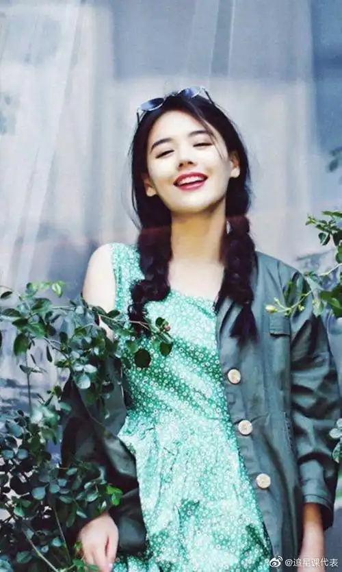 马思纯早期照片好清纯