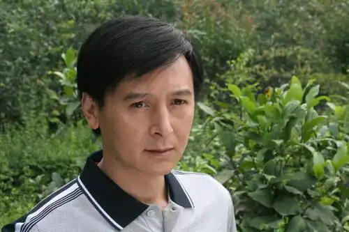 雷汉_演员_作品_个人资料_简历_生日_经历_留言 - 酷乐米