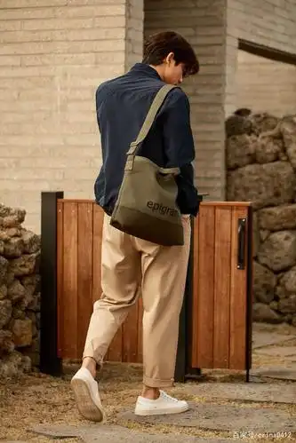 孔刘-鬼怪大叔图片