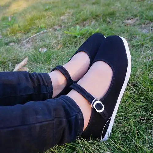 老北京千层底纯手工搭扣布鞋 休闲透气工作黑色一字式扣带布鞋女