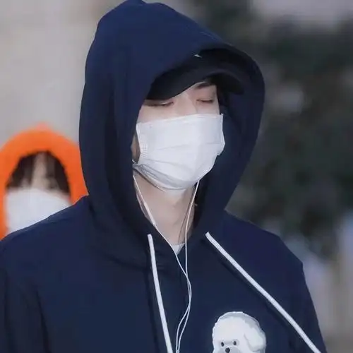 吴世勋氛围感头像