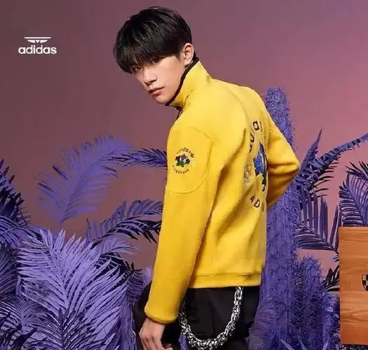 易烊千玺x阿迪达斯新图来袭 这是妥妥的韩剧男主_app