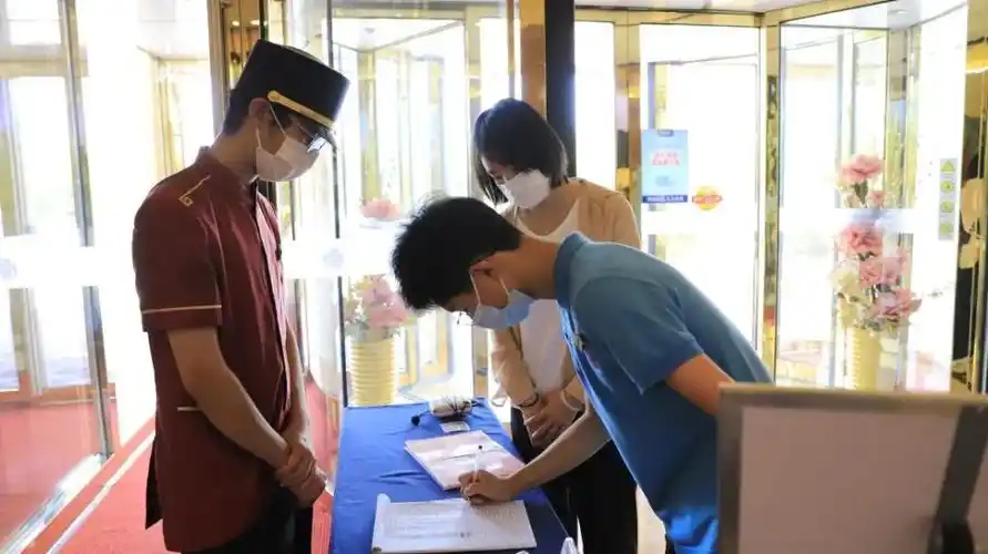 星级酒店严格落实举措守牢防疫关口