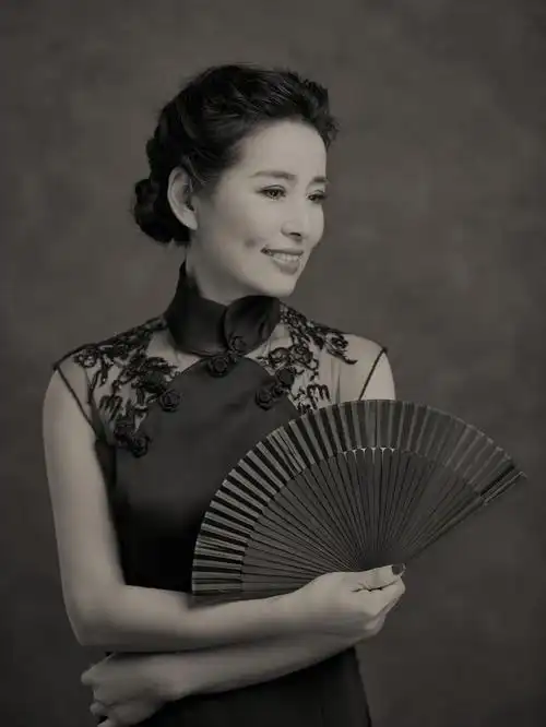 复古黑白老照片一下让我回到了民国