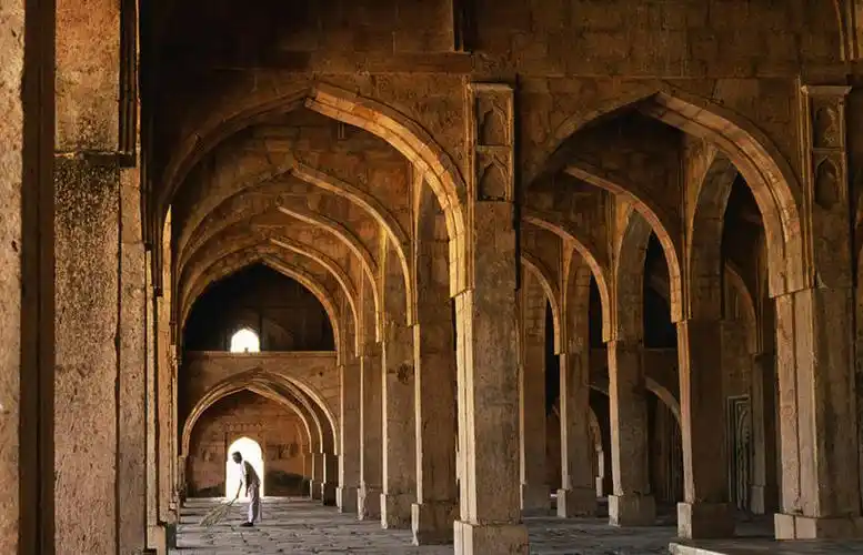 日光,印度,亚洲,乡村,树,树干,社区,休息,摄影,贫穷,猴面包树,男孩