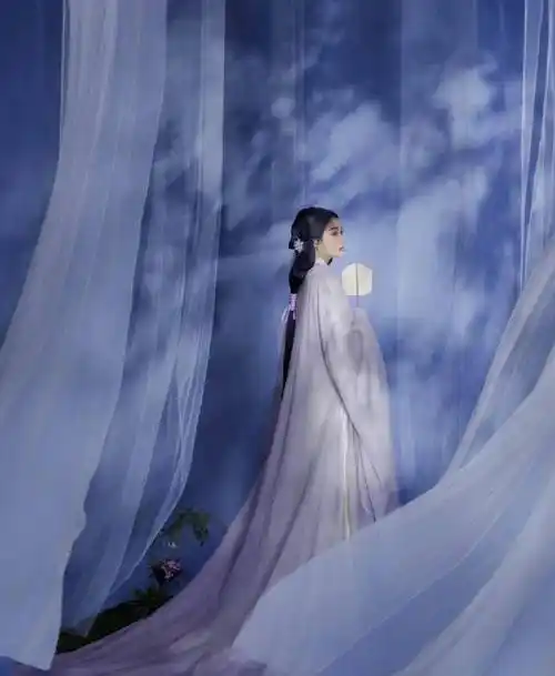 被陈都灵 关晓彤 徐璐的古风写真惊艳到了!_摄影_美人_古装