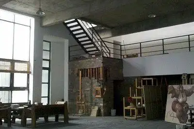 宋庄作为艺术区,艺术人才集聚,已形成了北京乃至中国规模最大,知名度