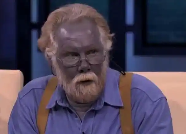 最奇特的人种百年露面一次的蓝种人被怀疑能光合作用的绿种人