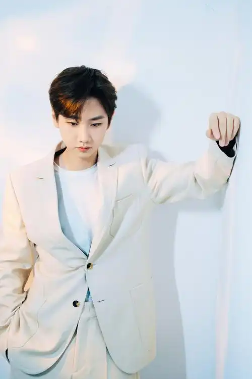 汪苏泷把大雨下到了惊喜夜##双11惊喜夜