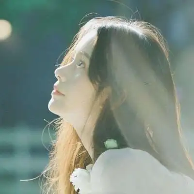 女生头像唯美侧脸清新 高清好看的唯美女生头像小清新侧脸图片