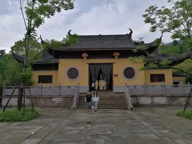 2020灵峰山景区游玩攻略,空气非常清新,是个可以洗肺.【去哪儿攻略】