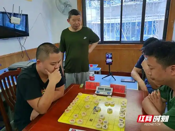 本次比赛对弈的四人均为湖南象棋界的实力悍将,其中不乏湖南省象棋