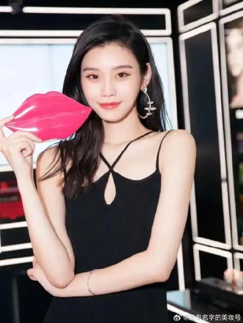 国际超模|奚梦瑶超均匀身材比例 豪门太太|奚梦瑶||_