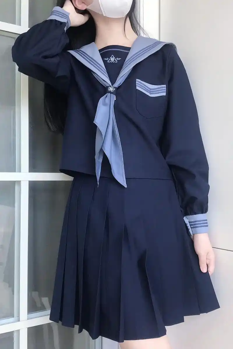 这个秋天水手服就穿它了 要是校服都设计 - 抖音