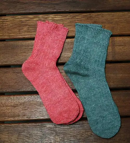 我是伊莉雅的一只袜子,普普通通的一只袜子