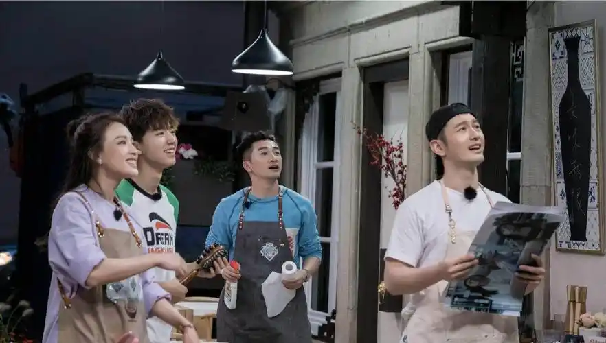 《中餐厅8》法国开录!黄晓明领衔,王俊凯成新店长,杨紫有望回归