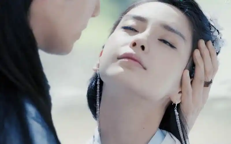 孤芳不自赏e2 晕倒片段