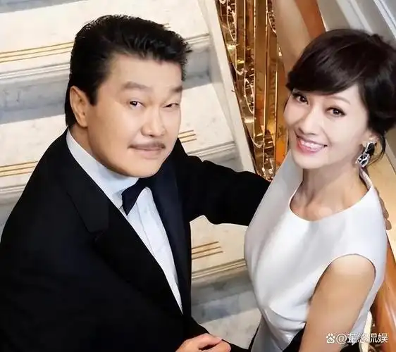 赵雅芝的骄傲:长子45岁次子42岁,小儿子35岁,个个都是学霸