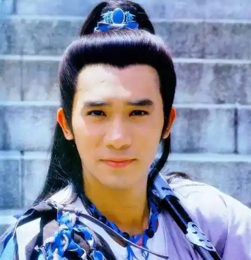 6个版本的张无忌,你最喜欢哪个?_李连杰_倚天屠龙记_电视剧