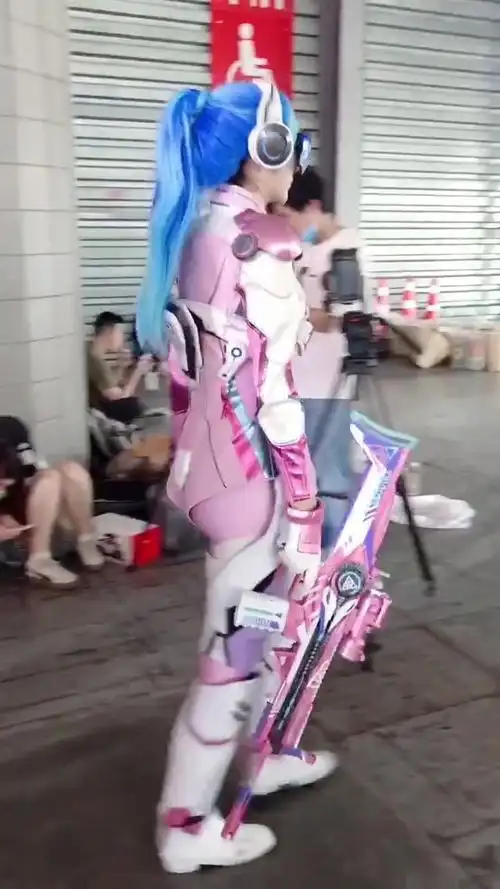 活动作品清纯无敌可爱少女和平精英火箭少女101cos