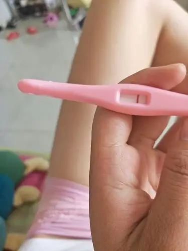 验孕棒 图真人怀孕的验孕棒图片大卫验孕棒两条杠图验孕棒高清图真实