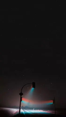 简约黑色锁屏壁纸!换上效果很神奇!