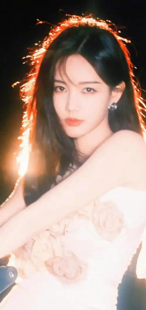 壁纸李一桐美图