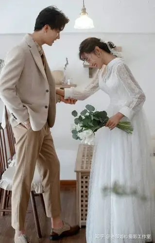 如何才能拍出不那么游客的旅拍婚纱照进部婚纱摄影工作室