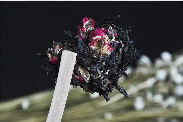 守一轩云南普洱茶 古树滇红金玫瑰花茶 357克 七子饼茶 滇红饼茶