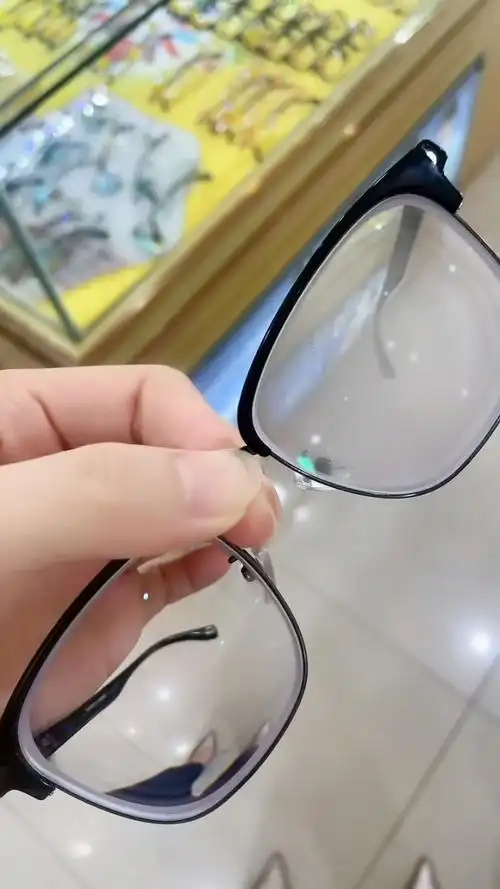 客定 900度近视 #高度近视 #眉毛眼镜 #眉架 #近视镜 镜框特别大 厚度