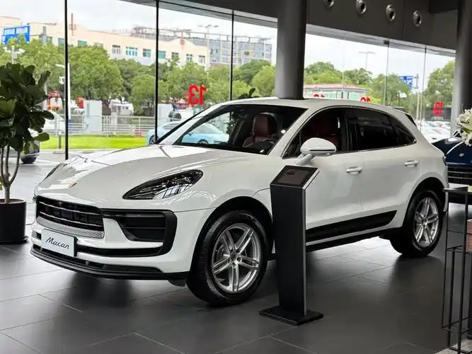 展厅现车|细花白macan 闭眼入_保时捷macan社区_易车社区