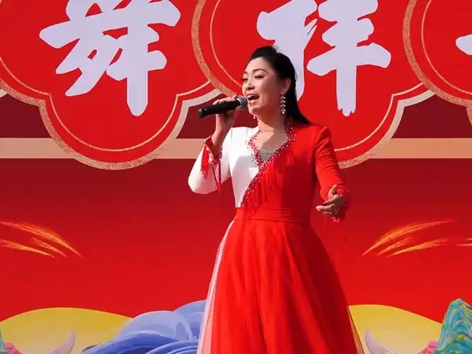 女声独唱《美丽的心情》,唱出生活的美好