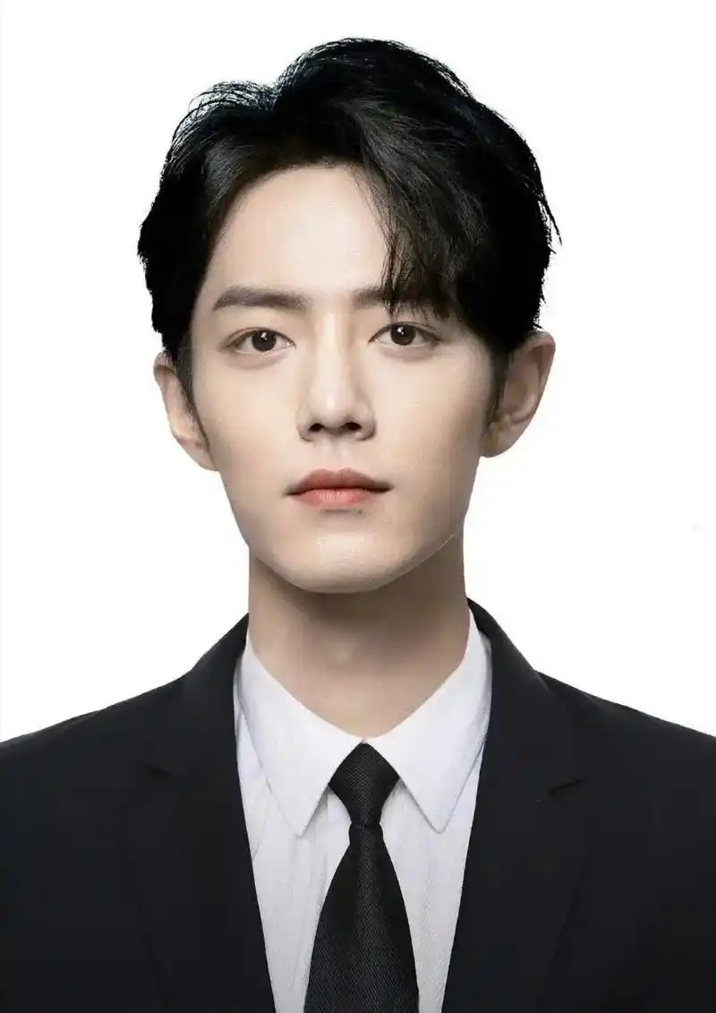 博君一肖 #肖战王一博  证件照 - 抖音