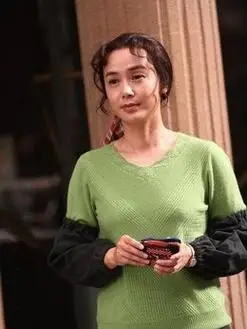 齐之芳(蒋雯丽饰演)