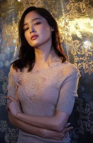 止厚嘴唇,身材更是堪称完美|唐嫣|王家卫|迪丽热巴|性感美女_网易订阅