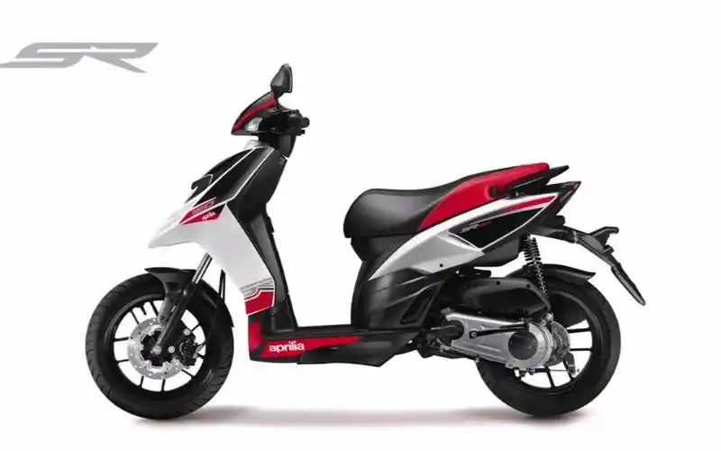 阿普利亚sr150运动踏板车简介
