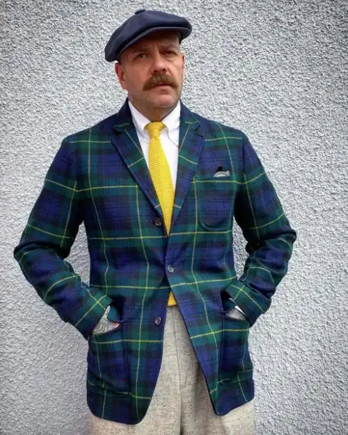 大热的男士大胡子,胡须男人最帅图片(为什么有些男人没胡子平平无奇)