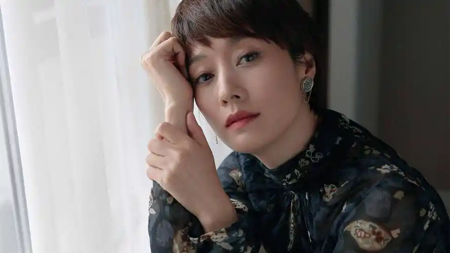 马伊琍离婚都四年了,为什么还没有再婚?是根本没人愿意接盘