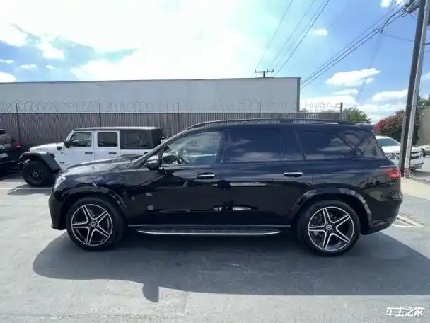 陕西西安24款奔驰gls450限时促销提车价84万 欢迎到店洽谈