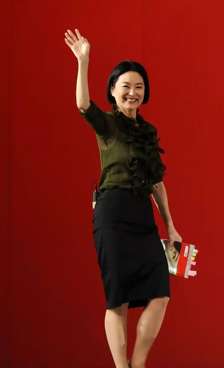 林青霞,这个名字对于中国乃至全球的观众来说,都是一个无法忘怀的名字