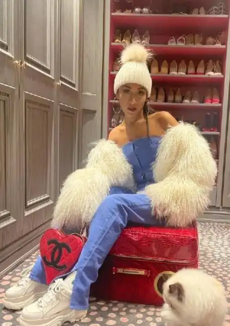 满嘴谎话,知三当三,内娱的伪善在吉克隽逸身上体现得淋漓尽致