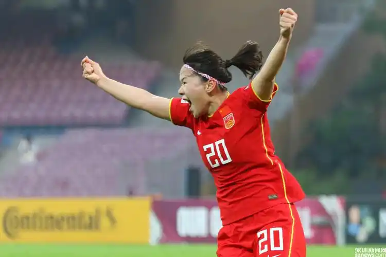 铿锵玫瑰精神是不言弃独家专访中国女足主教练水庆霞