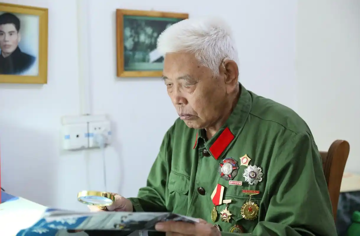 奋斗新时代——共和国荣光·图文互动)(1)李延年:荣誉属于所有烈士