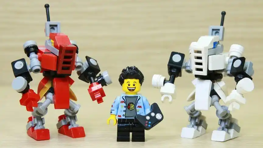 乐高迷你机器人:手动拼装一对双胞胎机器人!