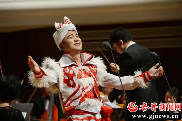 致敬黄土地——西安音乐学院2021届声乐系陕北民歌专业毕业生柳强强