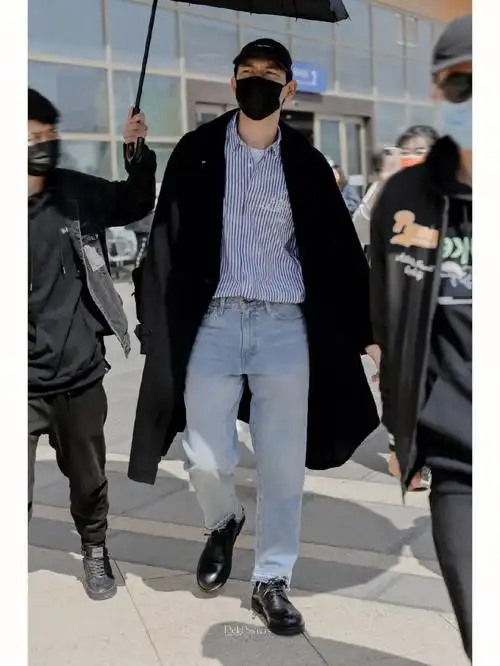 2022330李现北京飞大理到达4